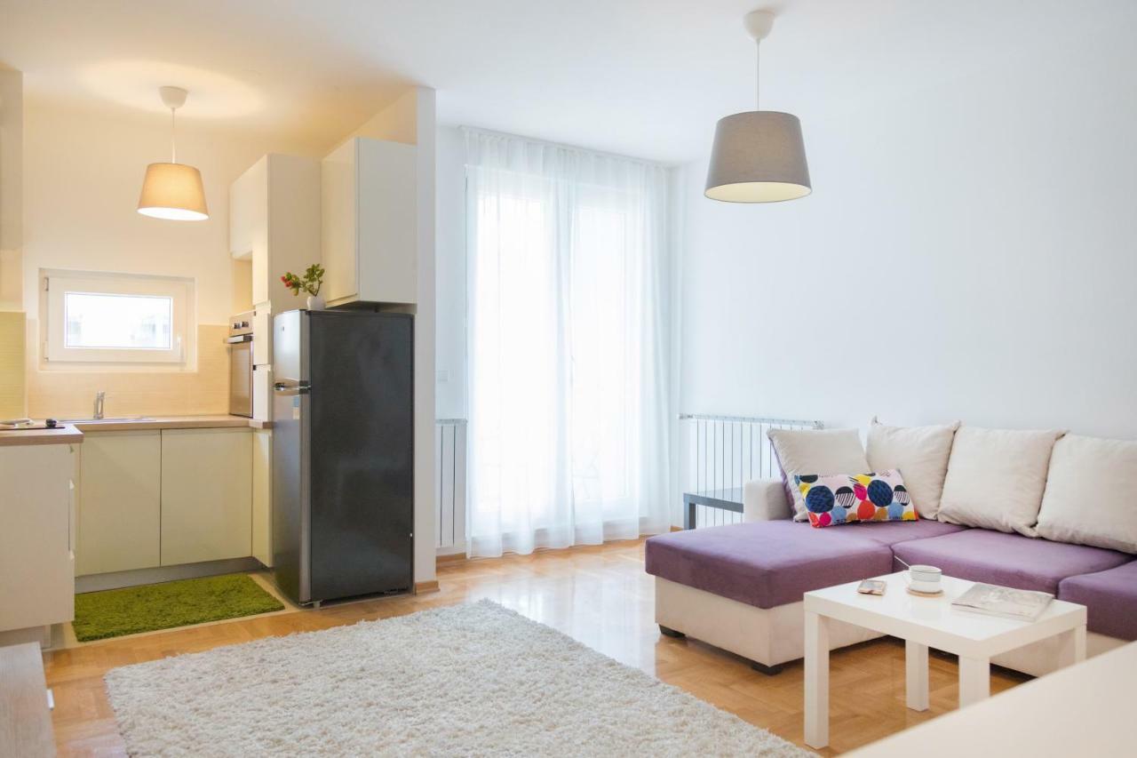 Cute And Sunny Studio In Zagreb With Balcony & Free Parking Exteriör bild