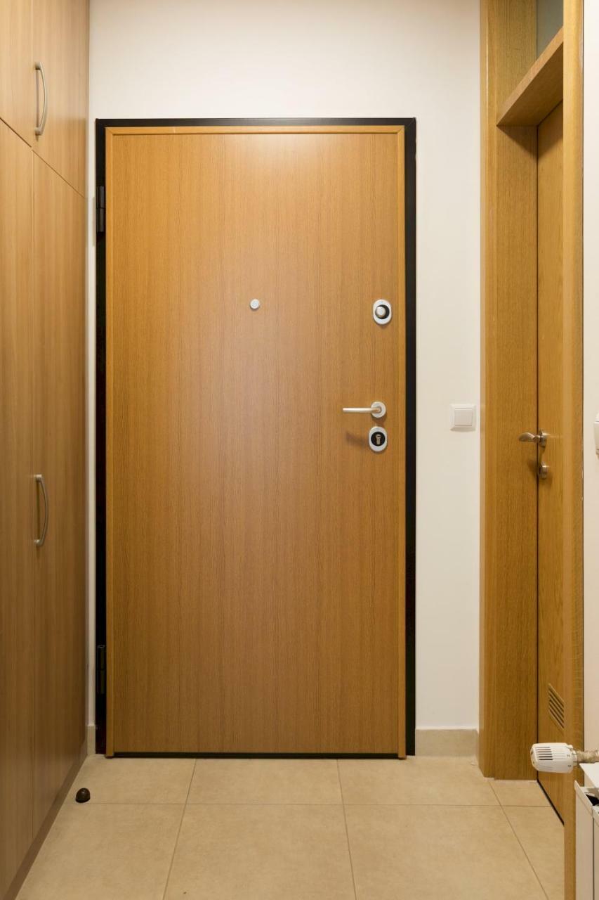 Cute And Sunny Studio In Zagreb With Balcony & Free Parking Exteriör bild